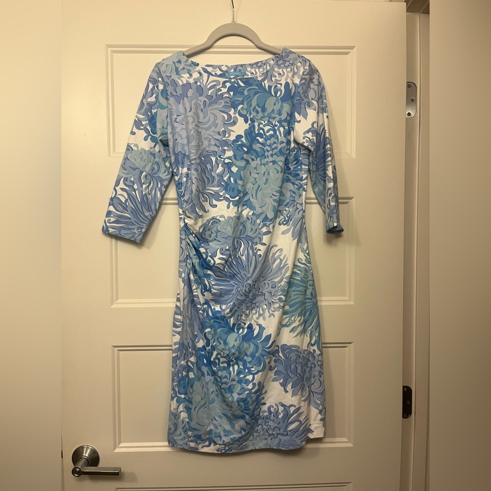 Chic and Comfortable J McLaughlin Blue Patterned Dress